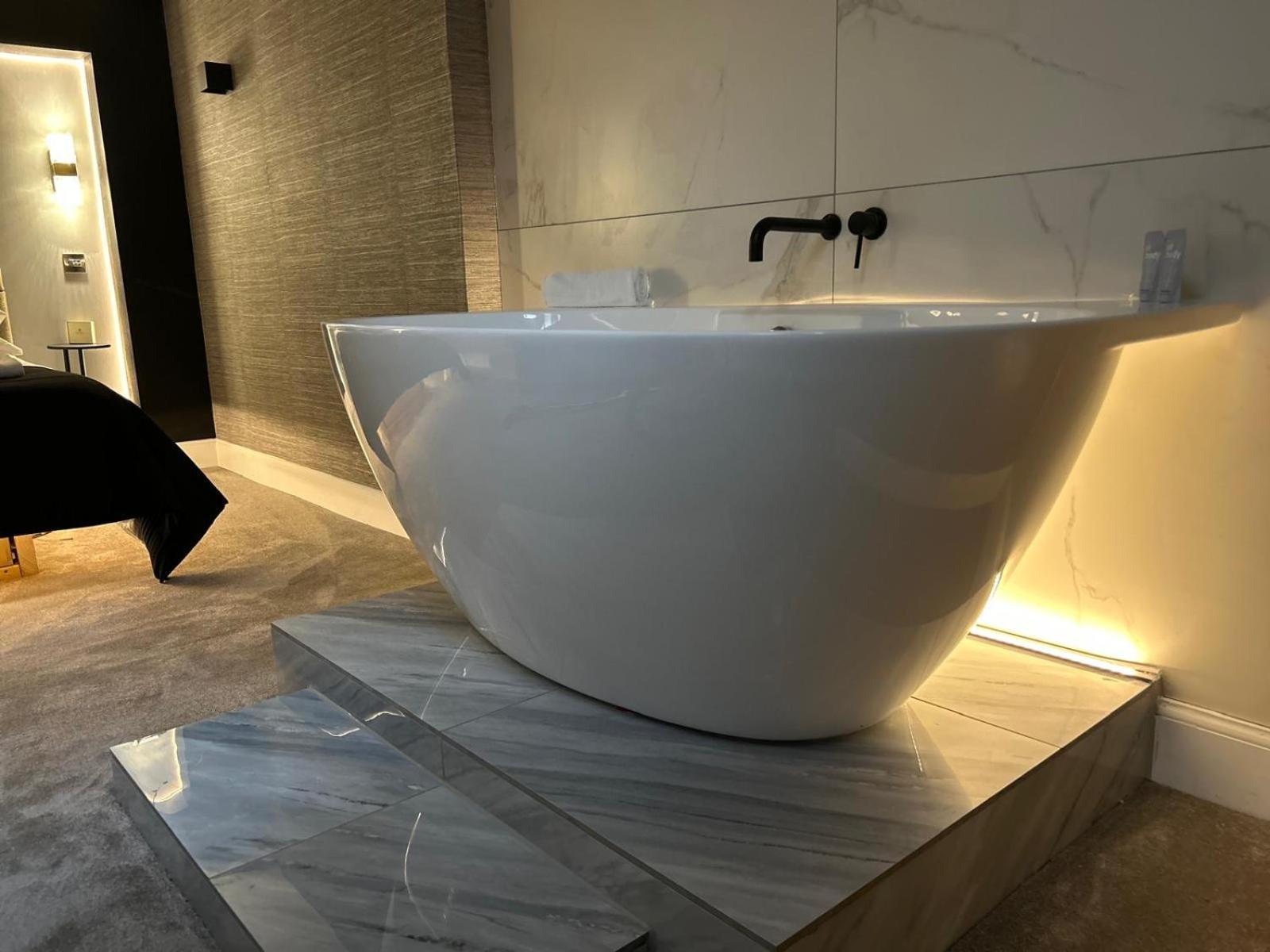 Luxury 1Bed Retreat Edinburgh Apartman Kültér fotó